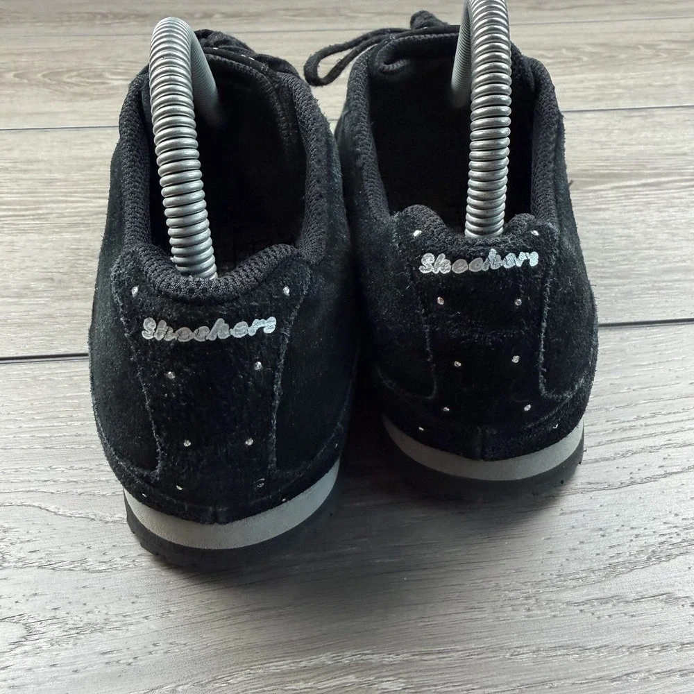 Skechers Women's Suede Low Top Athletic Lace Up Sneakers Black Size 10